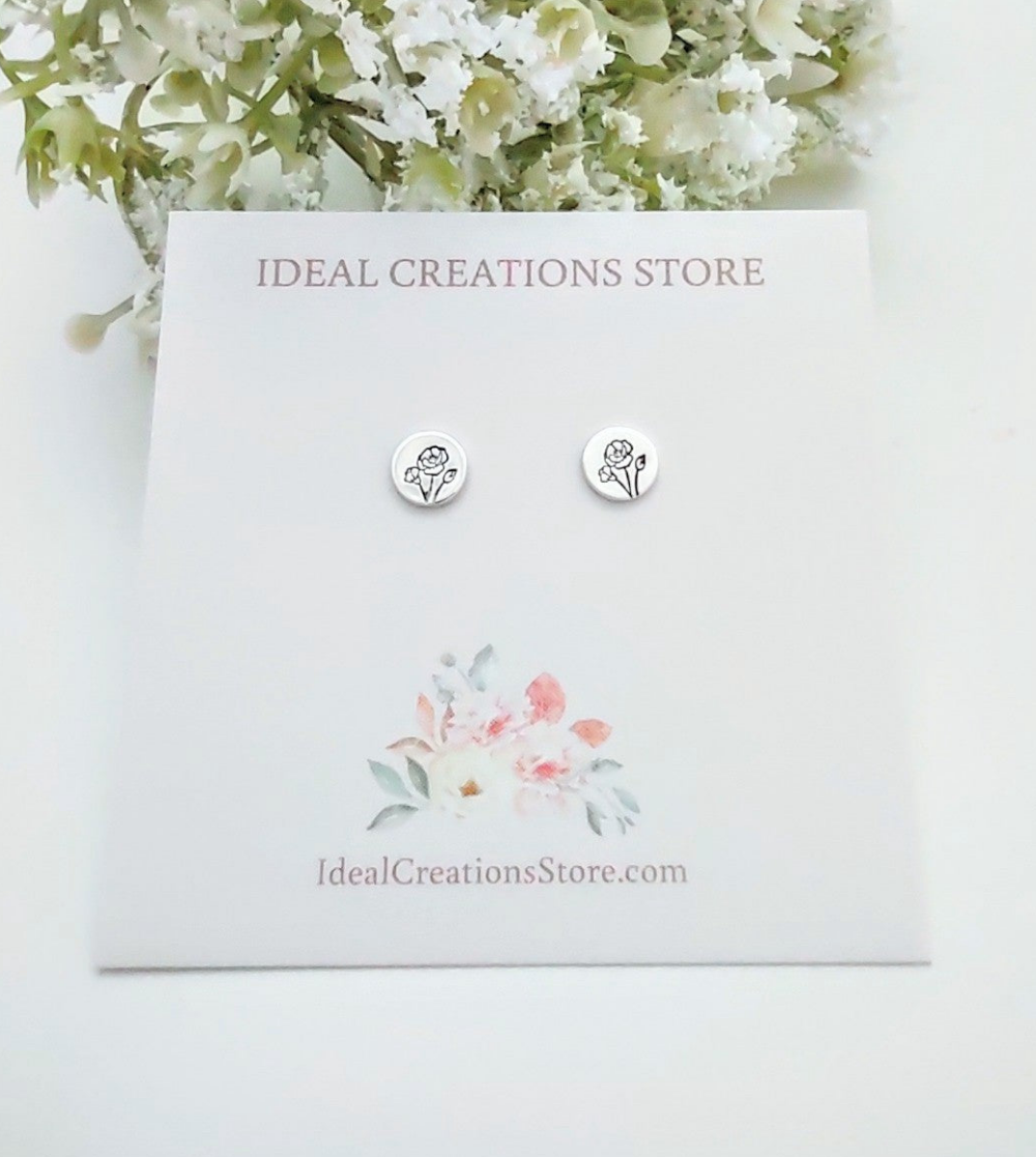 Tiny flowers studs