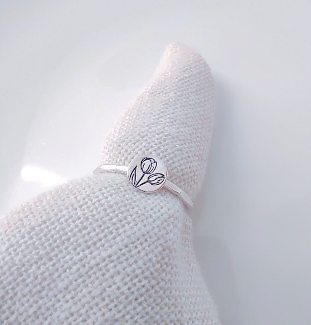 Sterling silver tulip ring