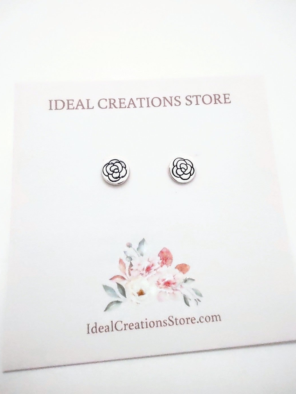 Doodle flower studs