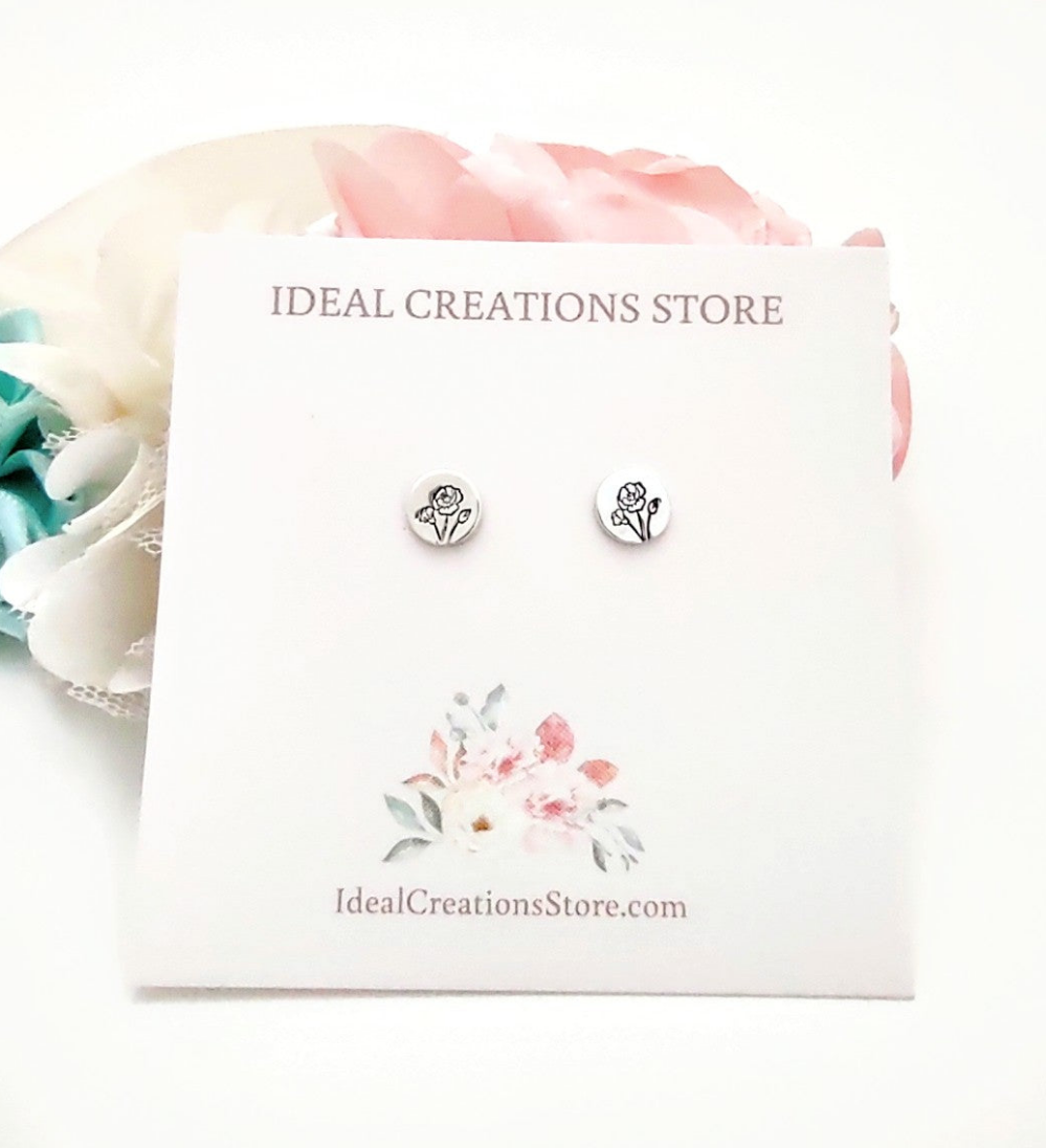 Tiny flowers studs