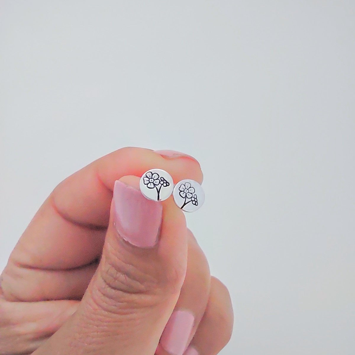 Tiny flowers studs