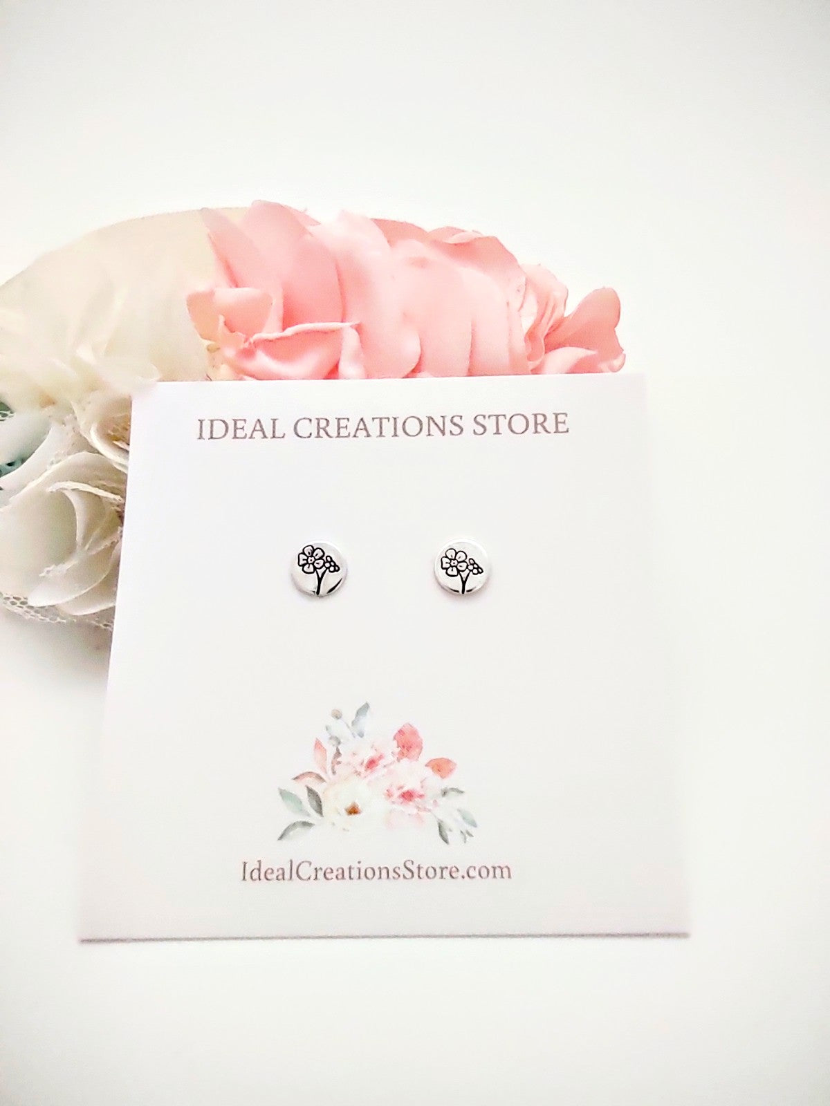 Tiny flowers studs